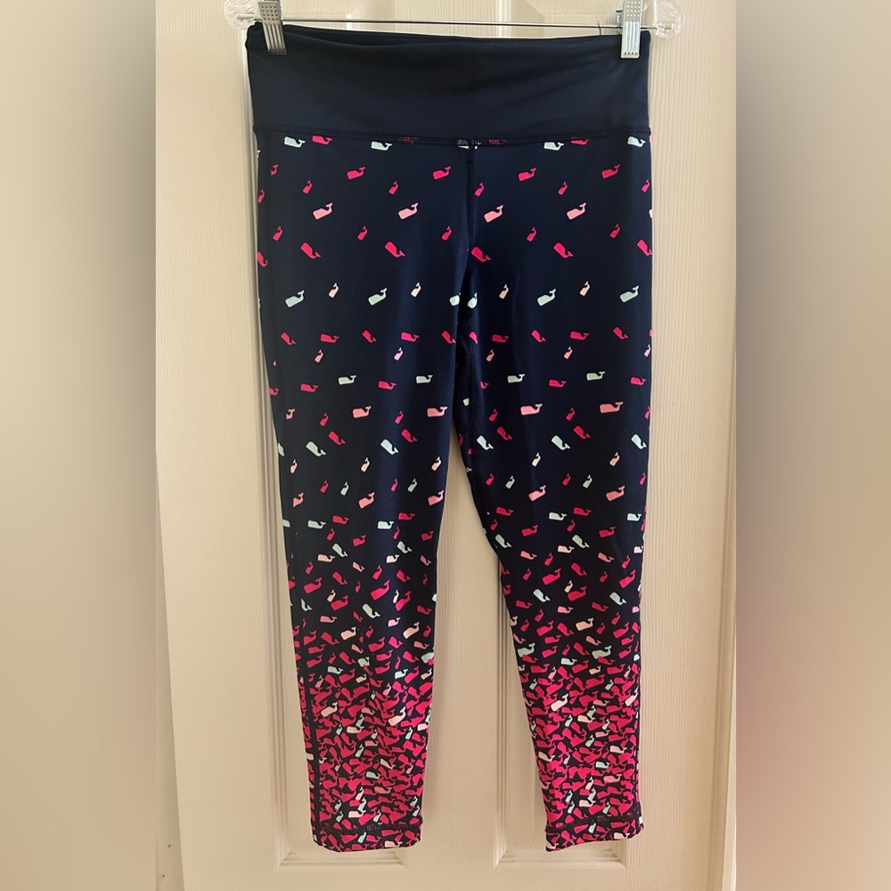Vineyard Vines Performance Scattering Whale Print Leggings size Medium Blue Pink
